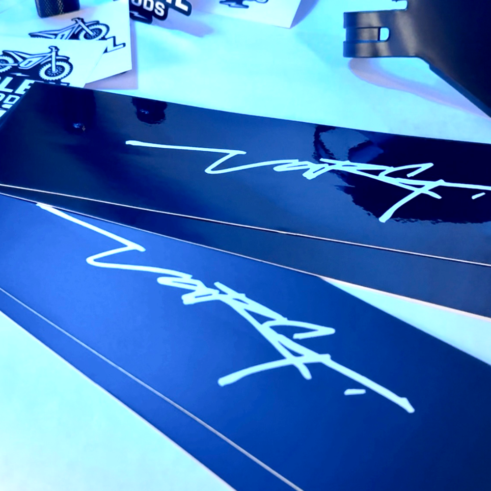 Signature Sticker Set – 2 Pieces